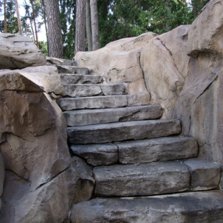 Лестницы из декоративного искусственного камня